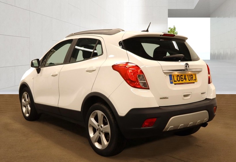 2015 64 Vauxhall Mokka 1.4cc Petrol Automatic 5 Doors White 92k Miles - Image 3