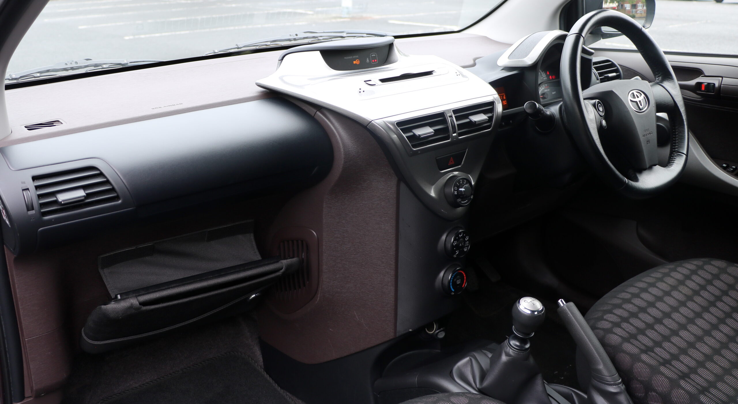 2010 Toyota IQ 998cc Petrol Manual 3 Doors, Purple, 48k Mileage, AA Warranty - Image 20