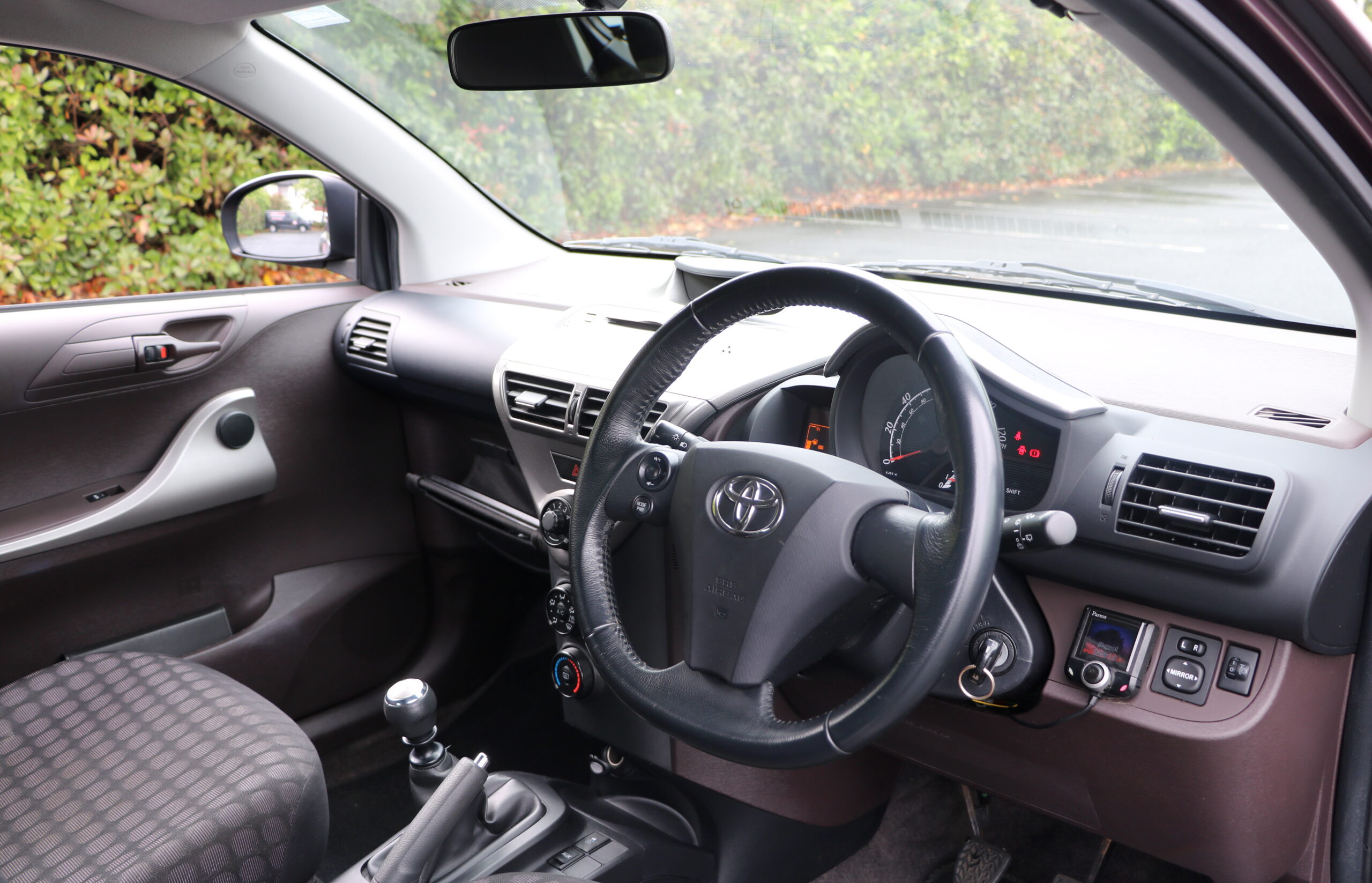 2010 Toyota IQ 998cc Petrol Manual 3 Doors, Purple, 48k Mileage, AA Warranty - Image 26