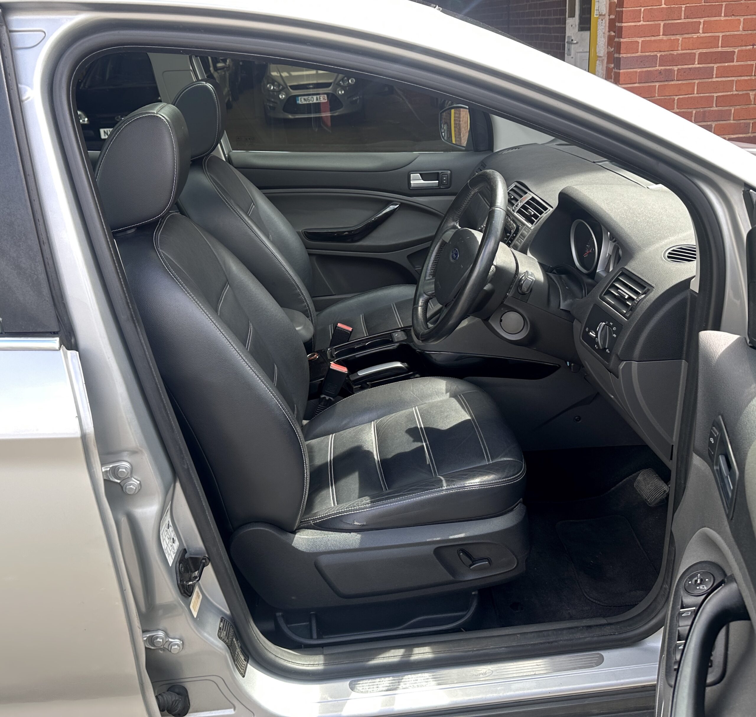 2012 Ford Kuga 2521cc Petrol Automatic 4WD 5 Doors Silver 66k Mileage, AA Warranty & Breakdown Included - Image 26