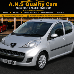 2012 Peugeot 107 Petrol Automatic 998cc, 5 Doors, 28k Mileage, £20 Rd tax, AA Warranty, Silver