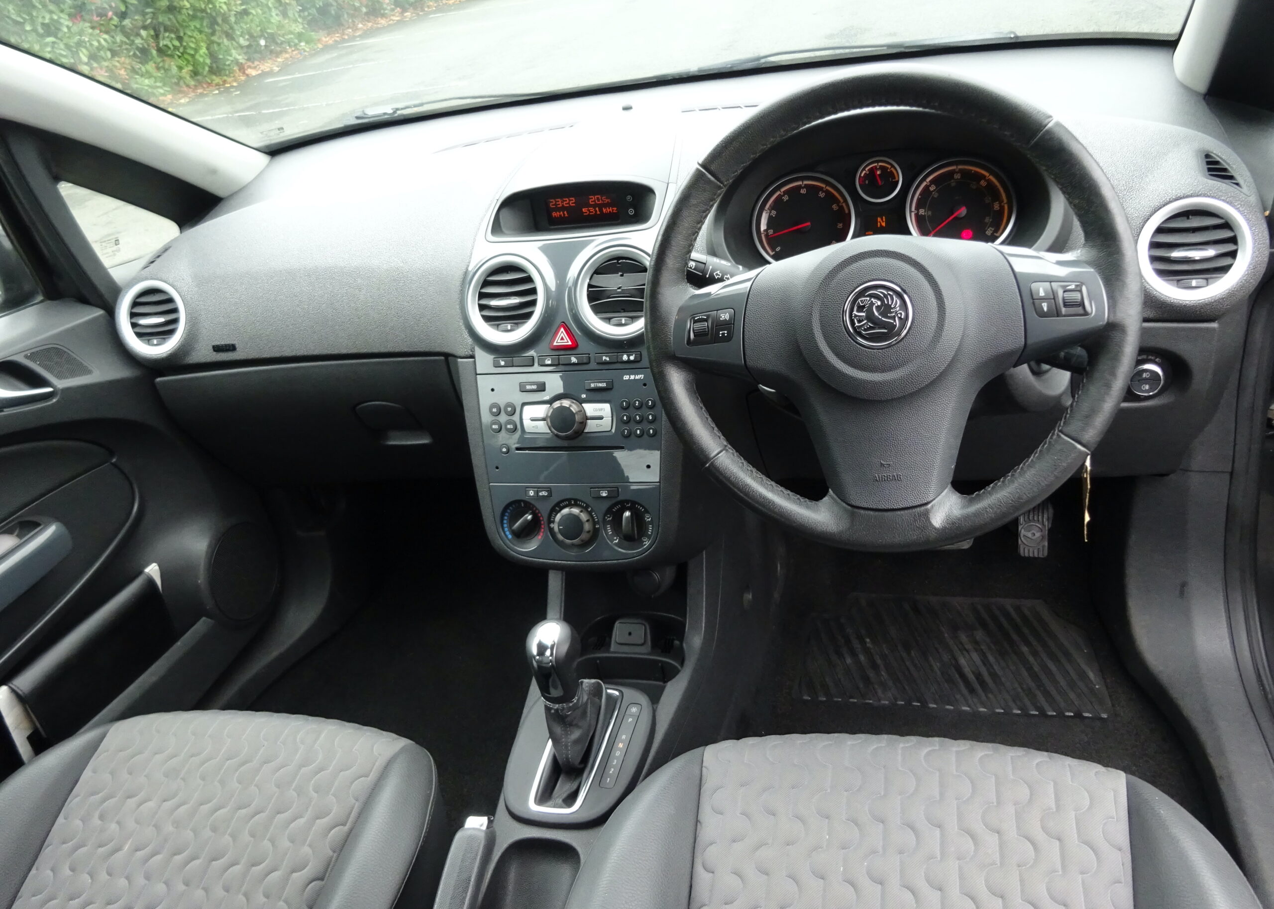 2011 Vauxhall Corsa 1.4 16V SE, Petrol, Automatic, 3dr, 52K Low Mileage, AA Warranty Included - Image 20