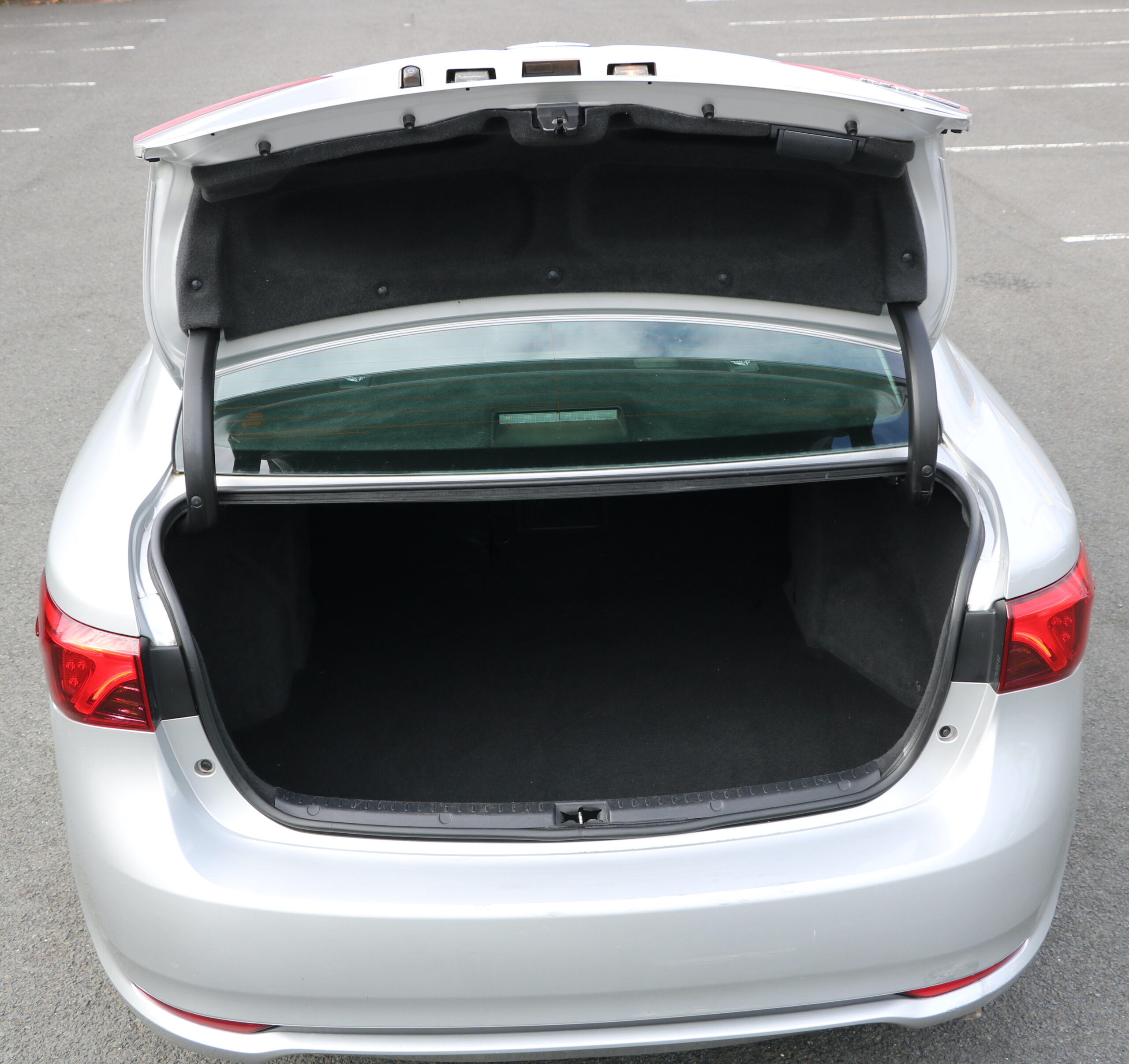 2016 Toyota Avensis 1.6 D-4D Business Edition, 4dr, 180k Mileage, Silver, AA Warranty - Image 17
