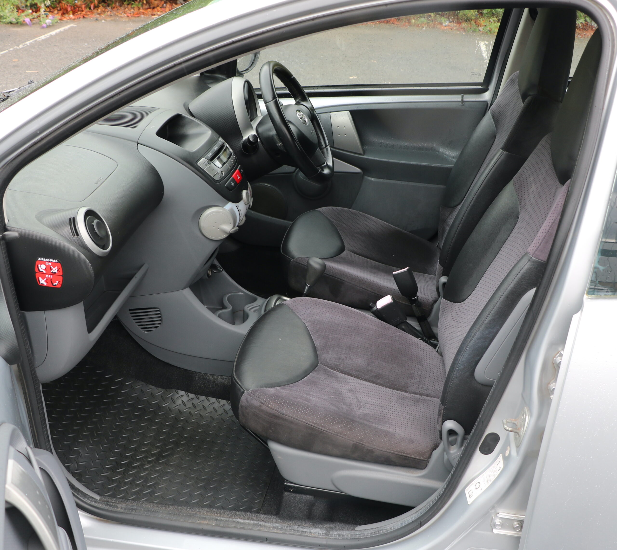 2008 Toyota AYGO 1.0 VVT-i Platinum, Automatic Gearbox, 5dr (AC), 45k Mileage, Silver - Image 22