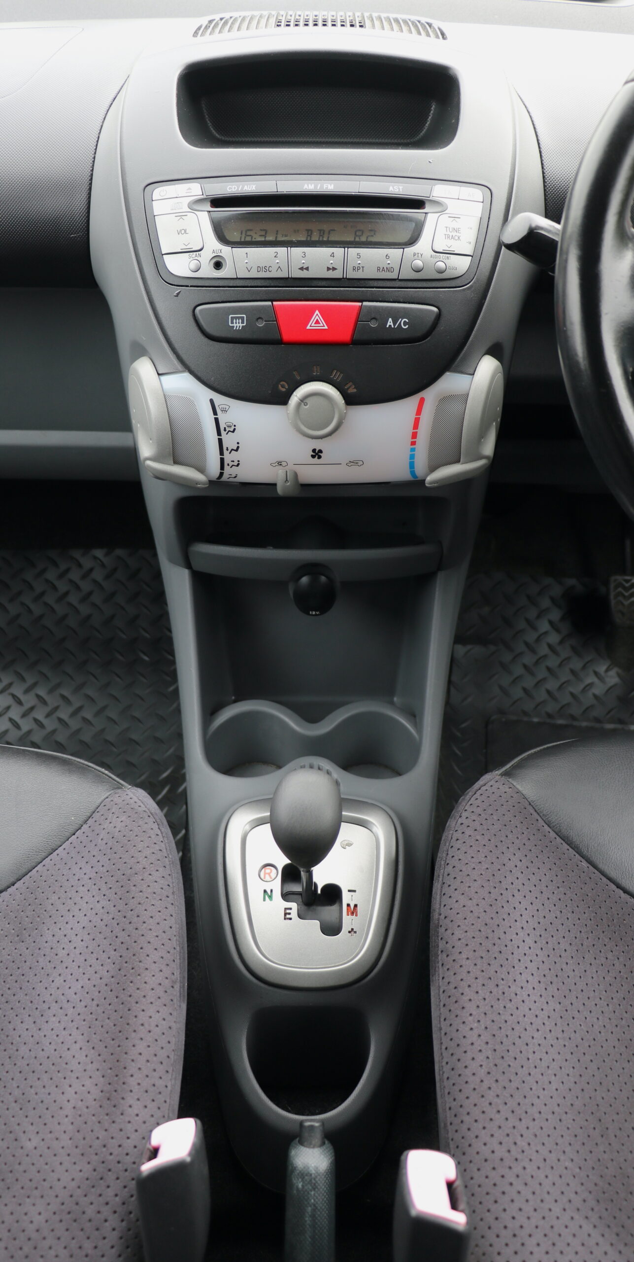 2008 Toyota AYGO 1.0 VVT-i Platinum, Automatic Gearbox, 5dr (AC), 45k Mileage, Silver - Image 20