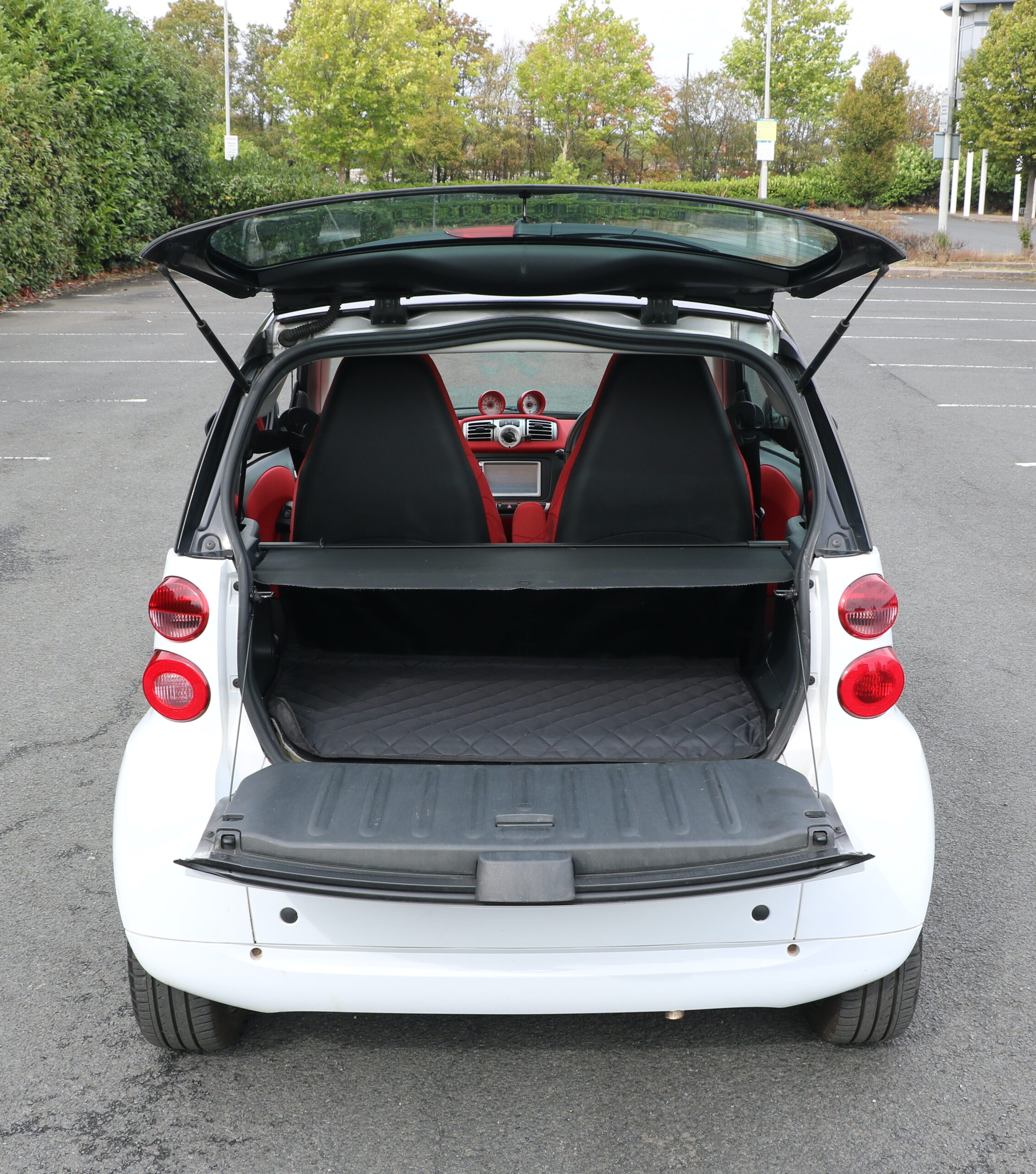 2011 Smart For Two 999cc Petrol Automatic Passion spec, 54k Mileage, White, AA Warranty - Image 15