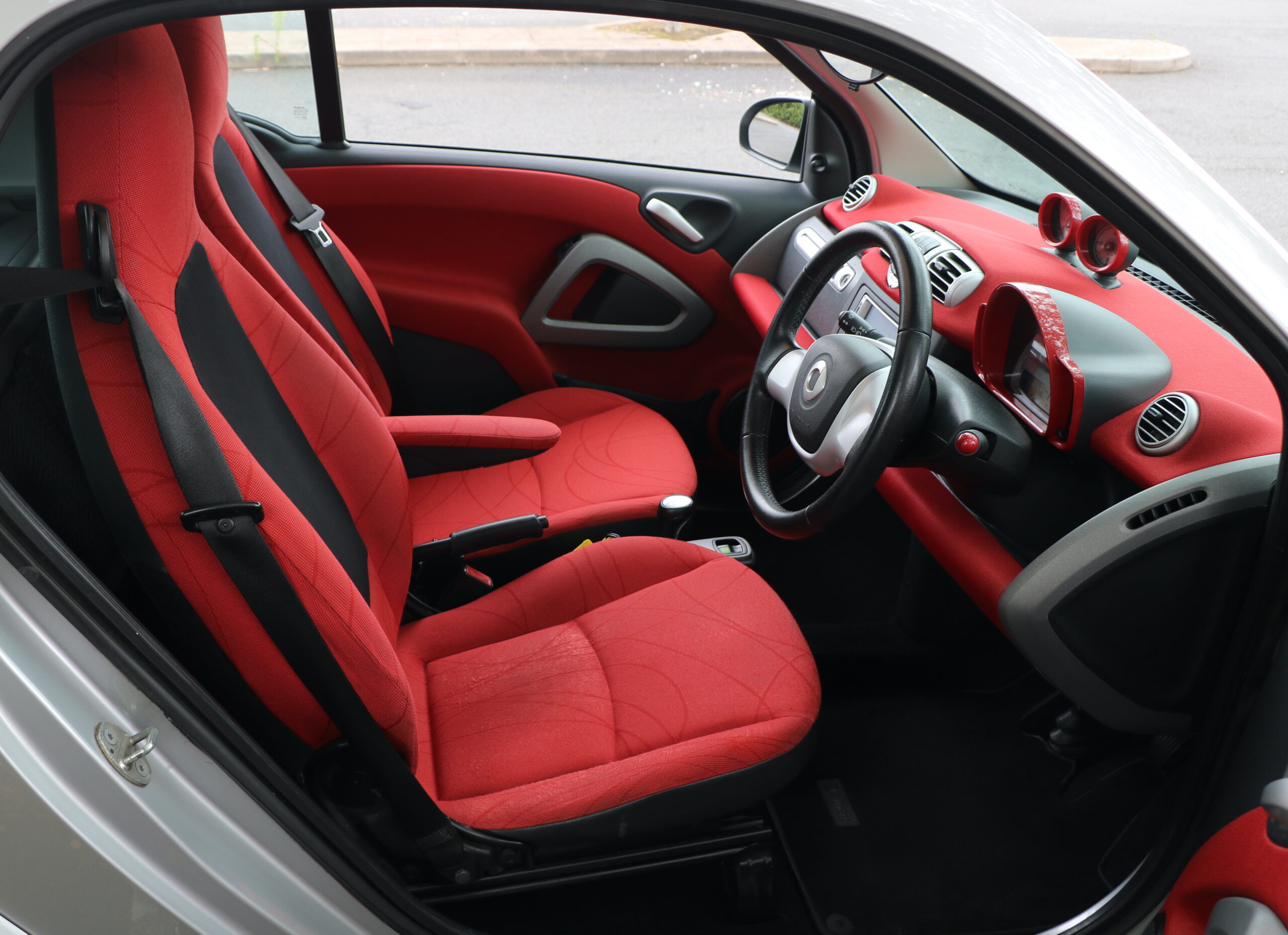 2011 Smart For Two 999cc Petrol Automatic Passion spec, 54k Mileage, White, AA Warranty - Image 23