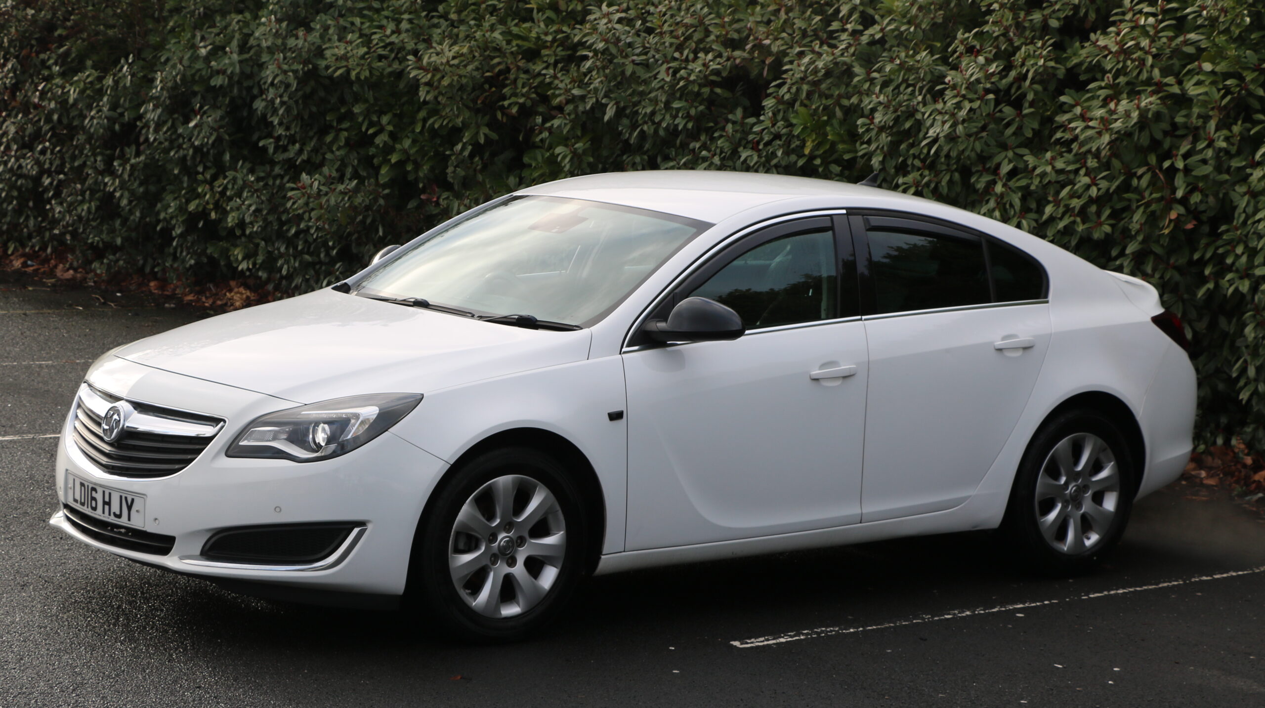 2016 Vauxhall Insignia 1364cc Petrol Manual TechLine spec, 59k Mileage, New Clutch & Timing Chain, AA Warranty - Image 2