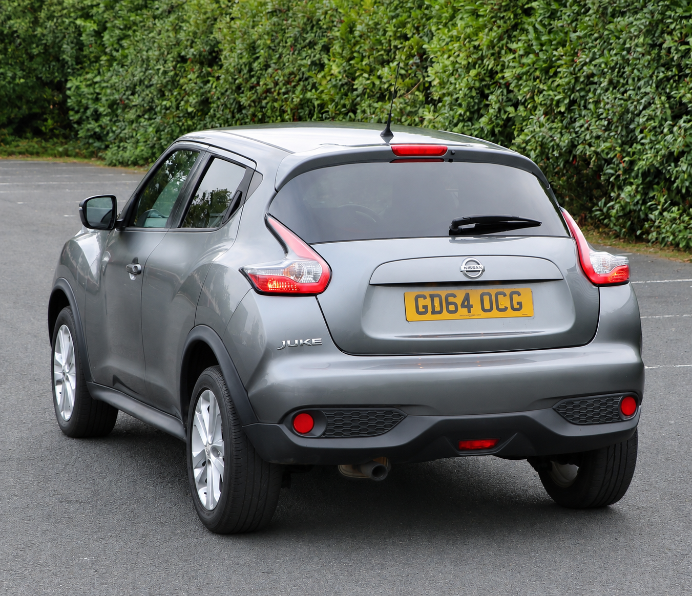 2015 64 Nissan Juke 1197cc Petrol Manual 5 Doors, 46k Mileage, Grey, Acenta Premium spec - Image 4
