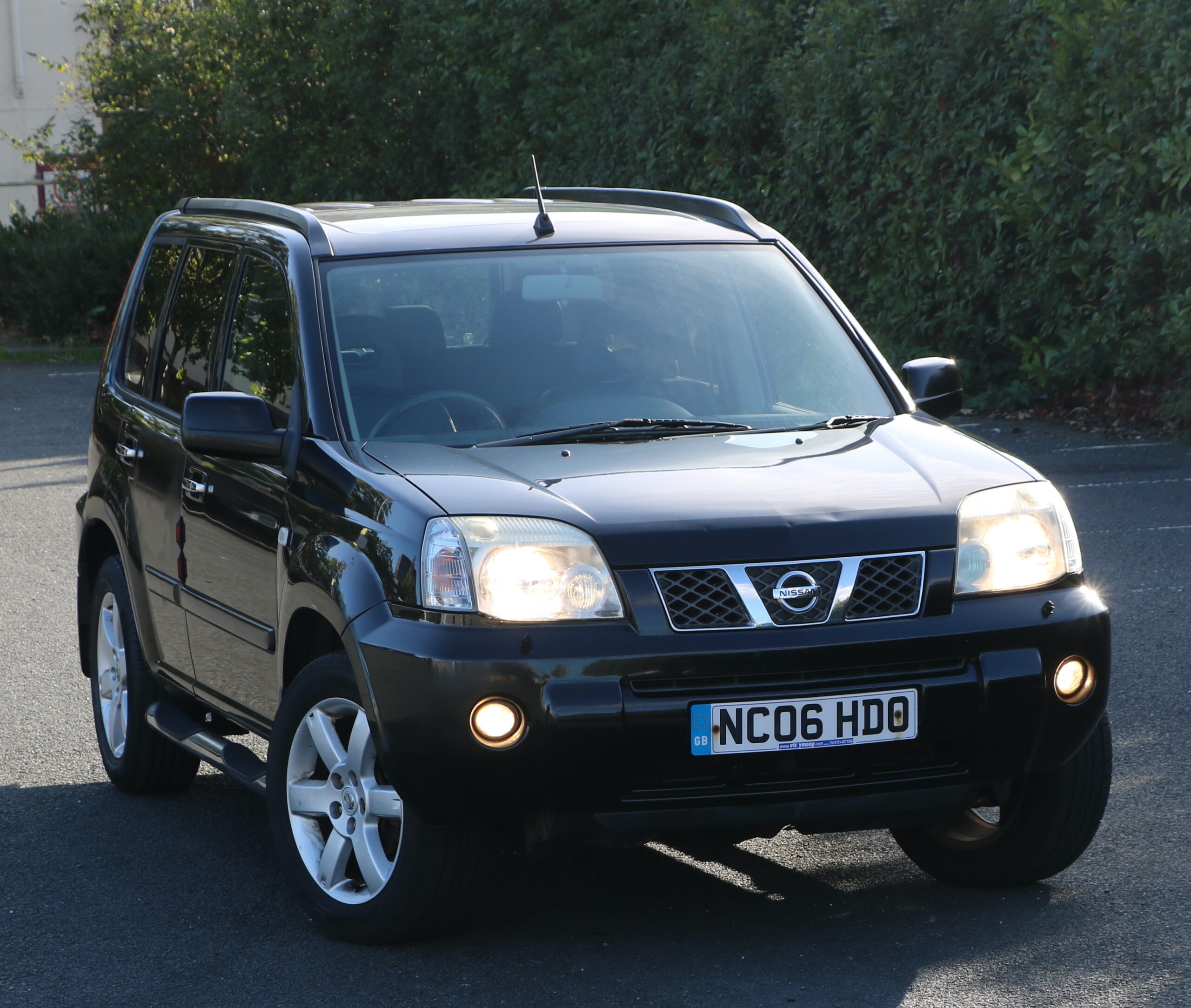 2006 Nissan X-Trail 2.5cc Automatic, 83K Mileage, Petrol, Black, AA Warranty Included - Image 3