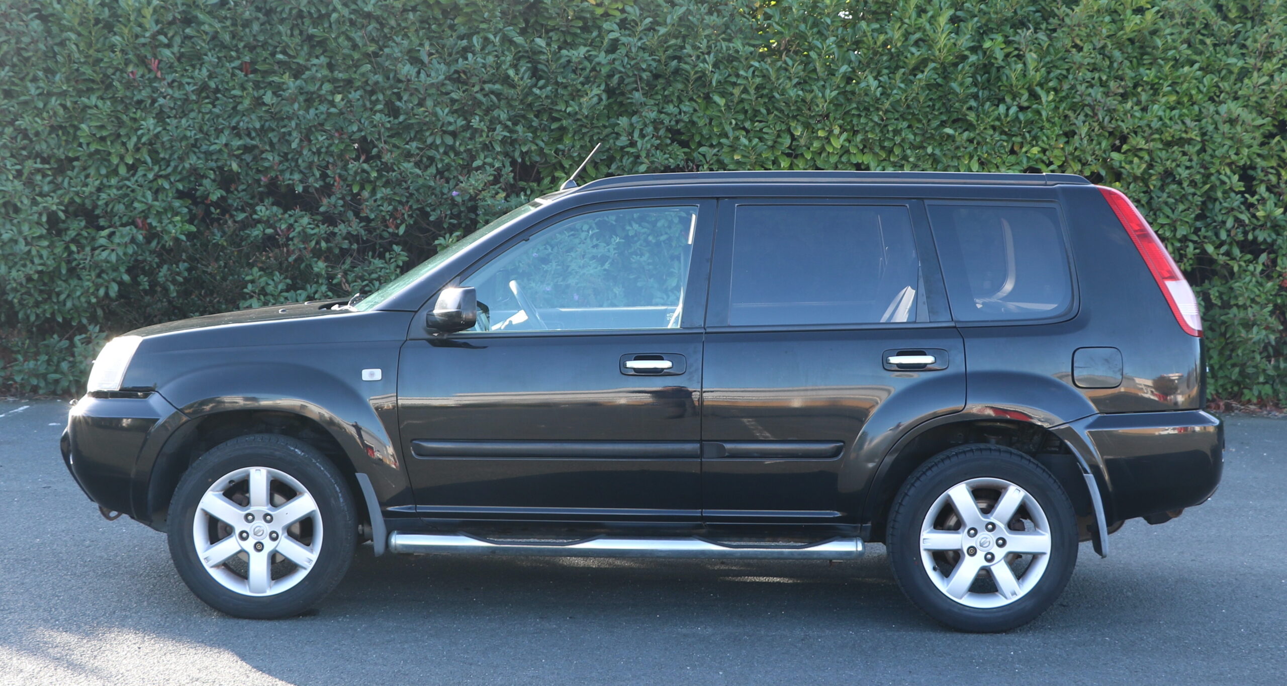 2006 Nissan X-Trail 2.5cc Automatic, 83K Mileage, Petrol, Black, AA Warranty Included - Image 13