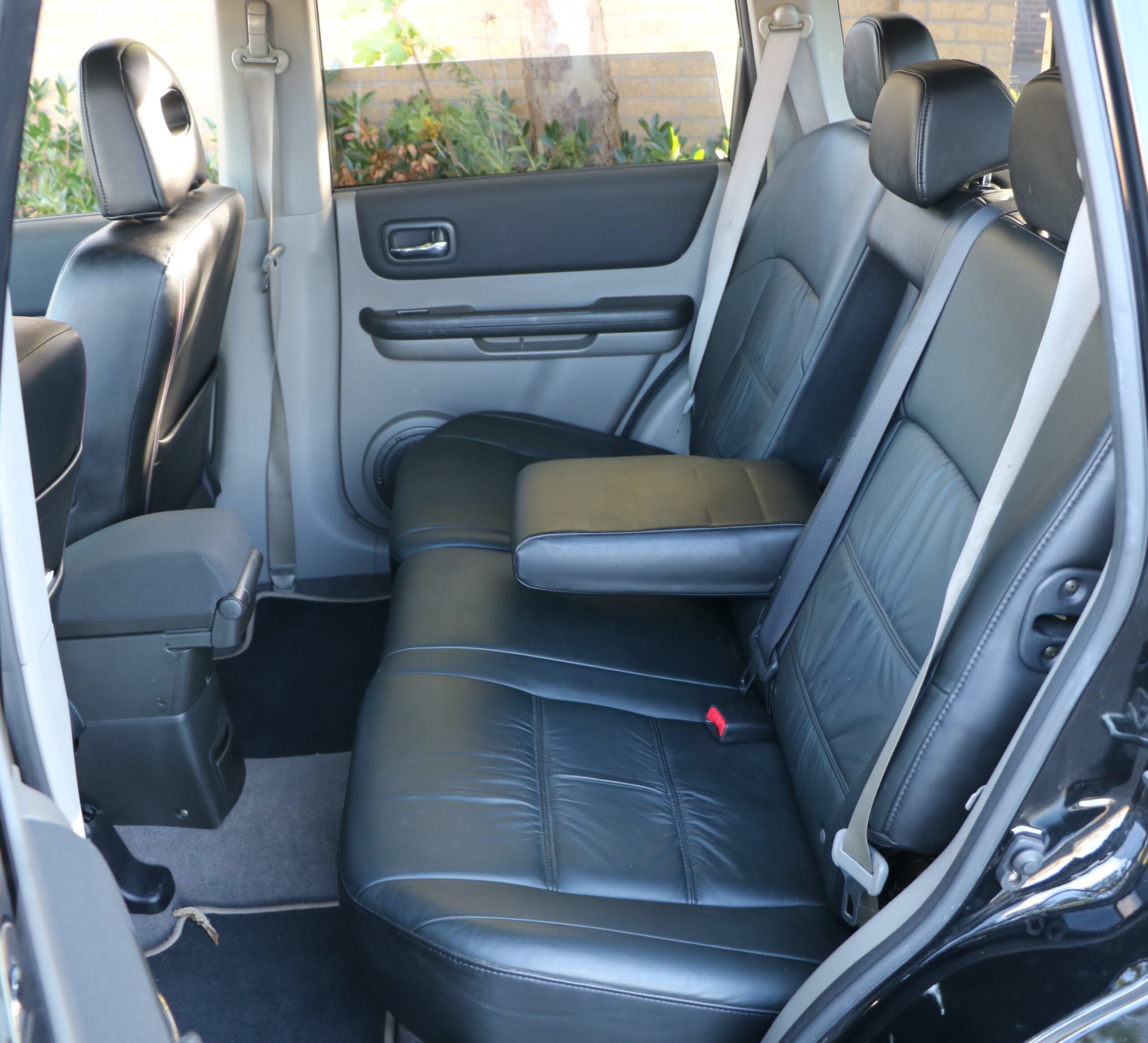 2006 Nissan X-Trail 2.5cc Automatic, 83K Mileage, Petrol, Black, AA Warranty Included - Image 23