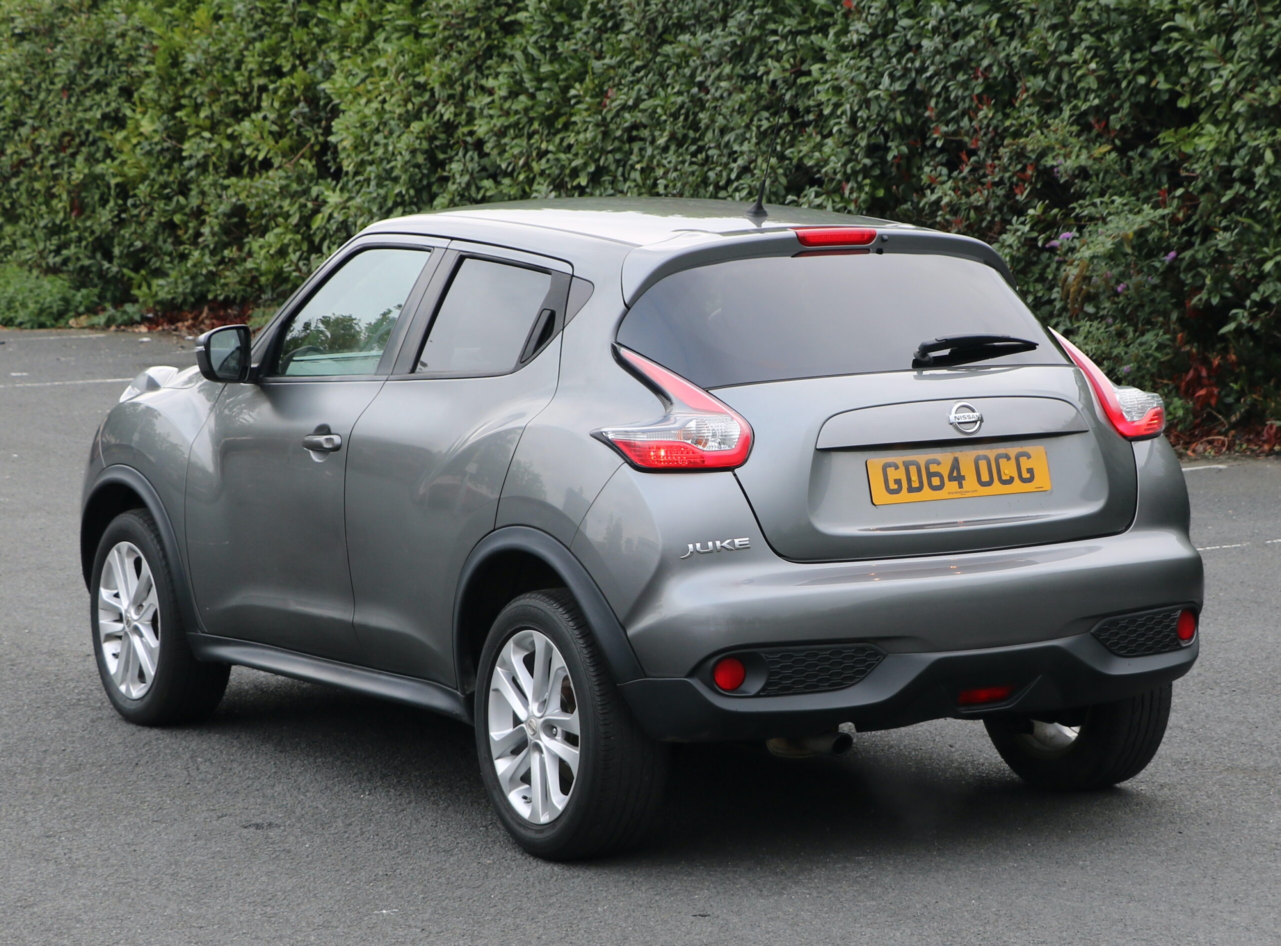 2015 64 Nissan Juke 1197cc Petrol Manual 5 Doors, 46k Mileage, Grey, Acenta Premium spec - Image 5