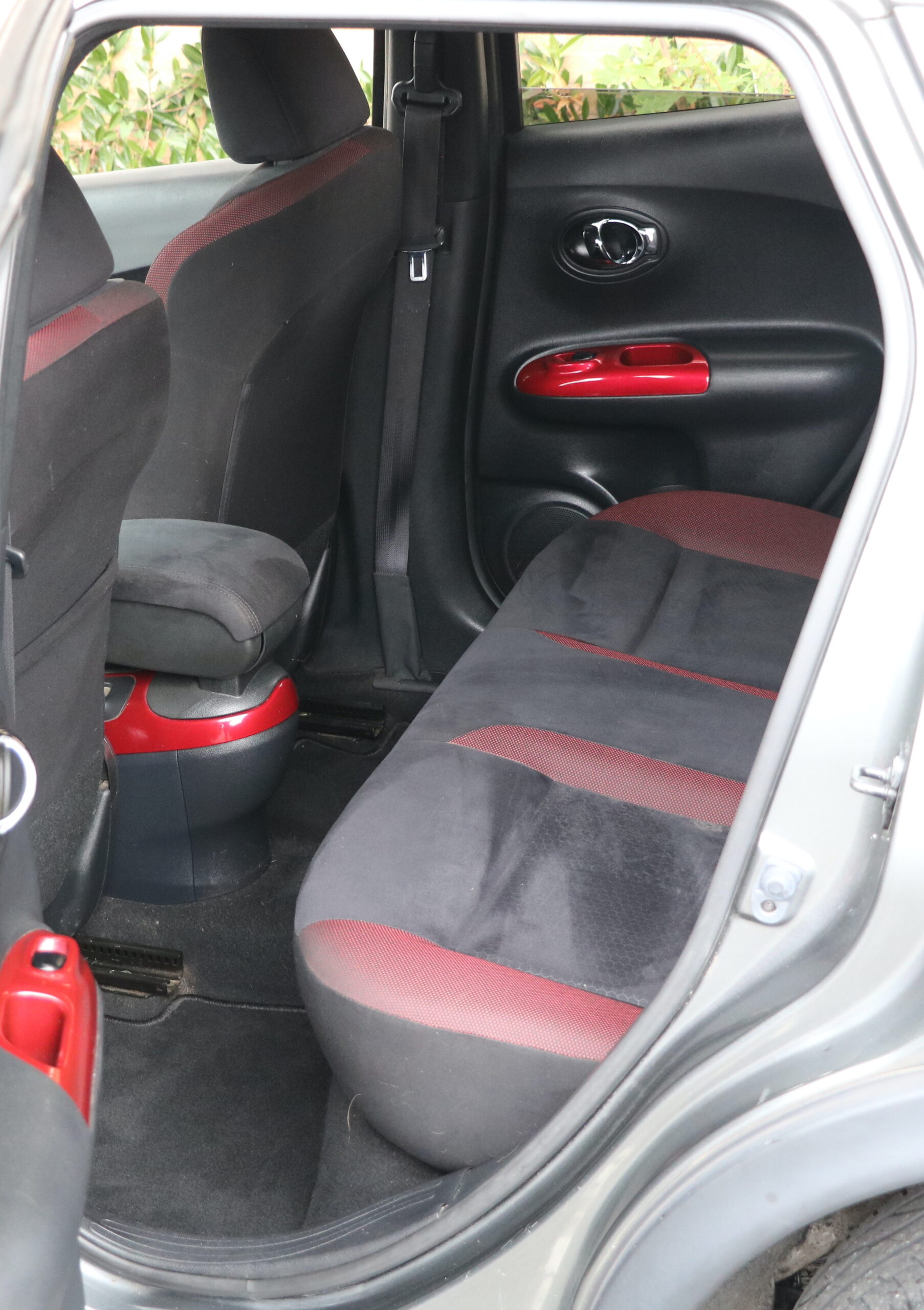 2015 64 Nissan Juke 1197cc Petrol Manual 5 Doors, 46k Mileage, Grey, Acenta Premium spec - Image 23