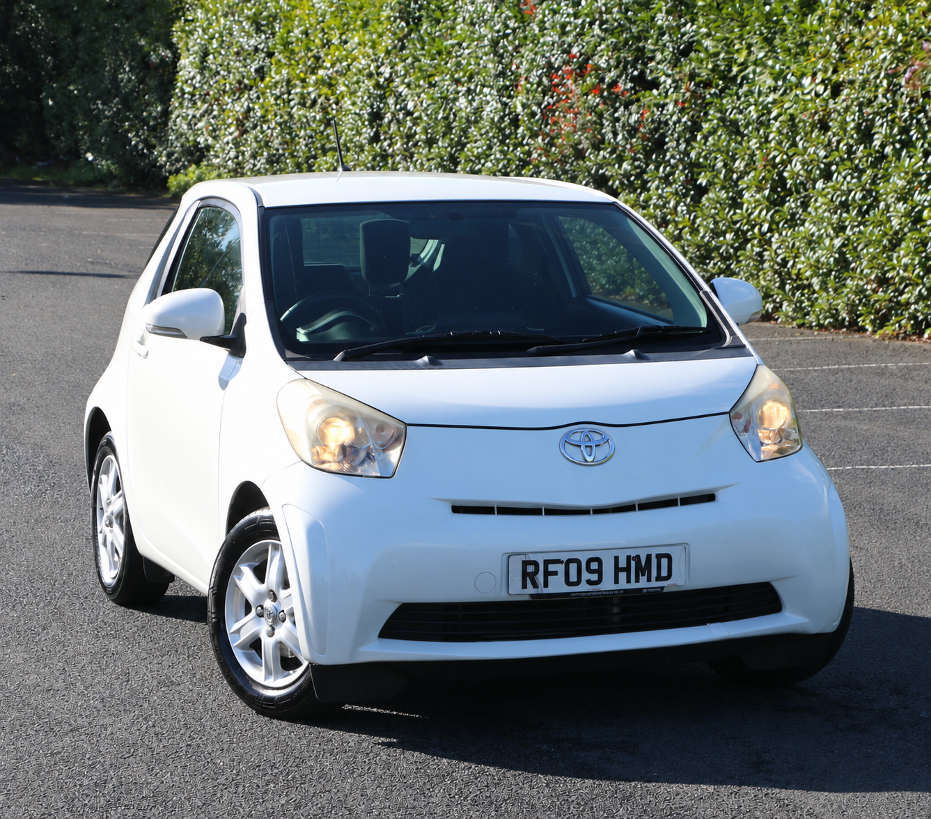 2009 Toyota IQ 998cc Petrol Automatic 3 Doors White, 59k Low Mileage, AA Warranty Included - Image 4